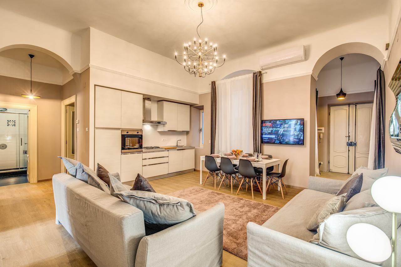 Appartamento Downtown Srl - Cinque Terre New Liberty La Spezia Esterno foto